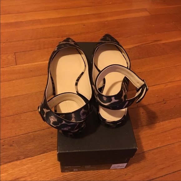 New J Crew leopard print flats - Picture 3 of 4